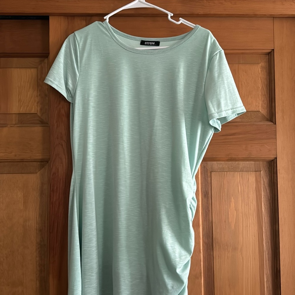 Mint green fitted dress